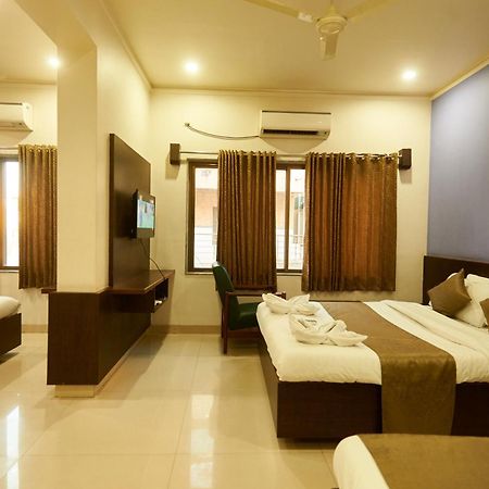 Hotel Pride Inn Shirdi Dış mekan fotoğraf