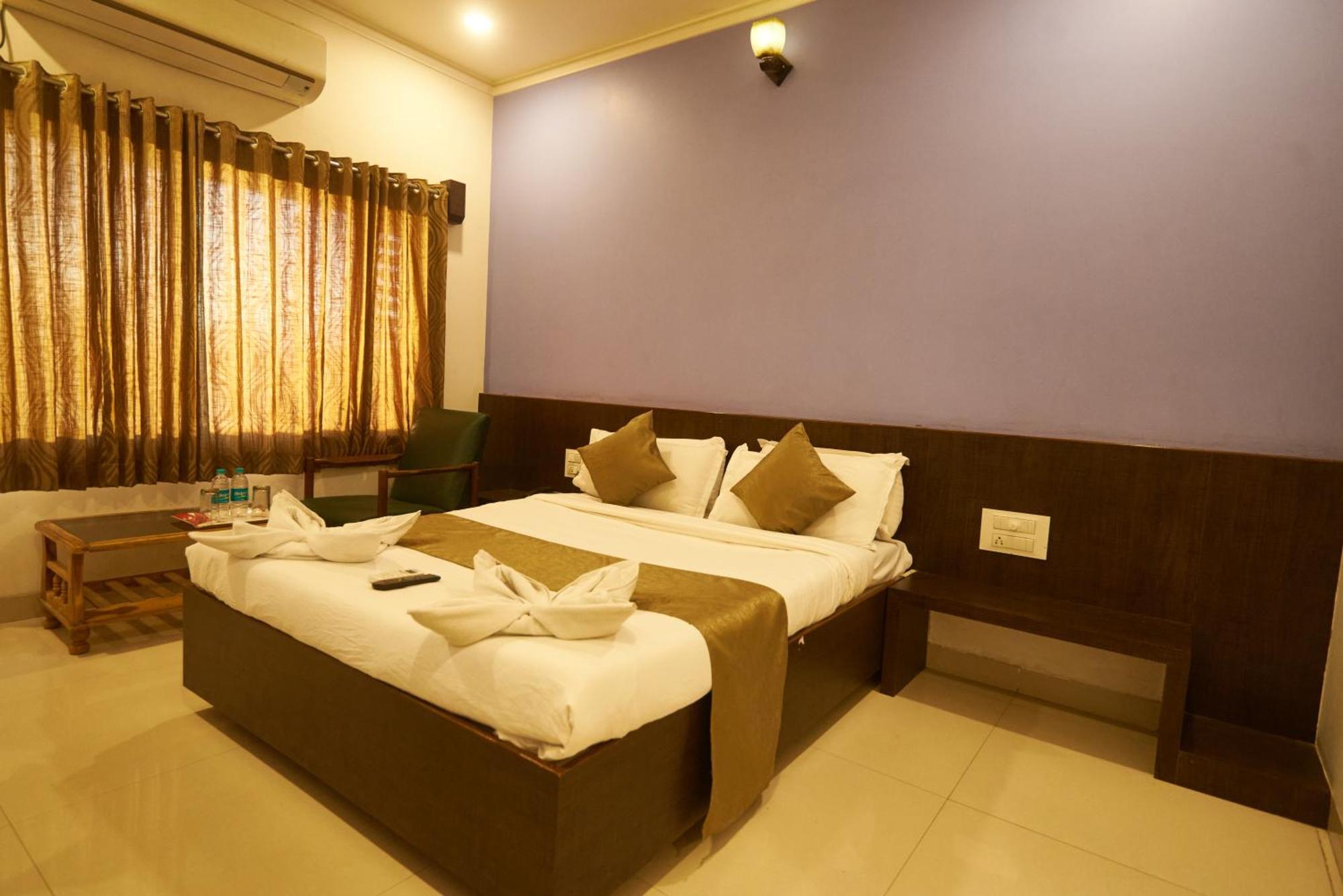 Hotel Pride Inn Shirdi Dış mekan fotoğraf