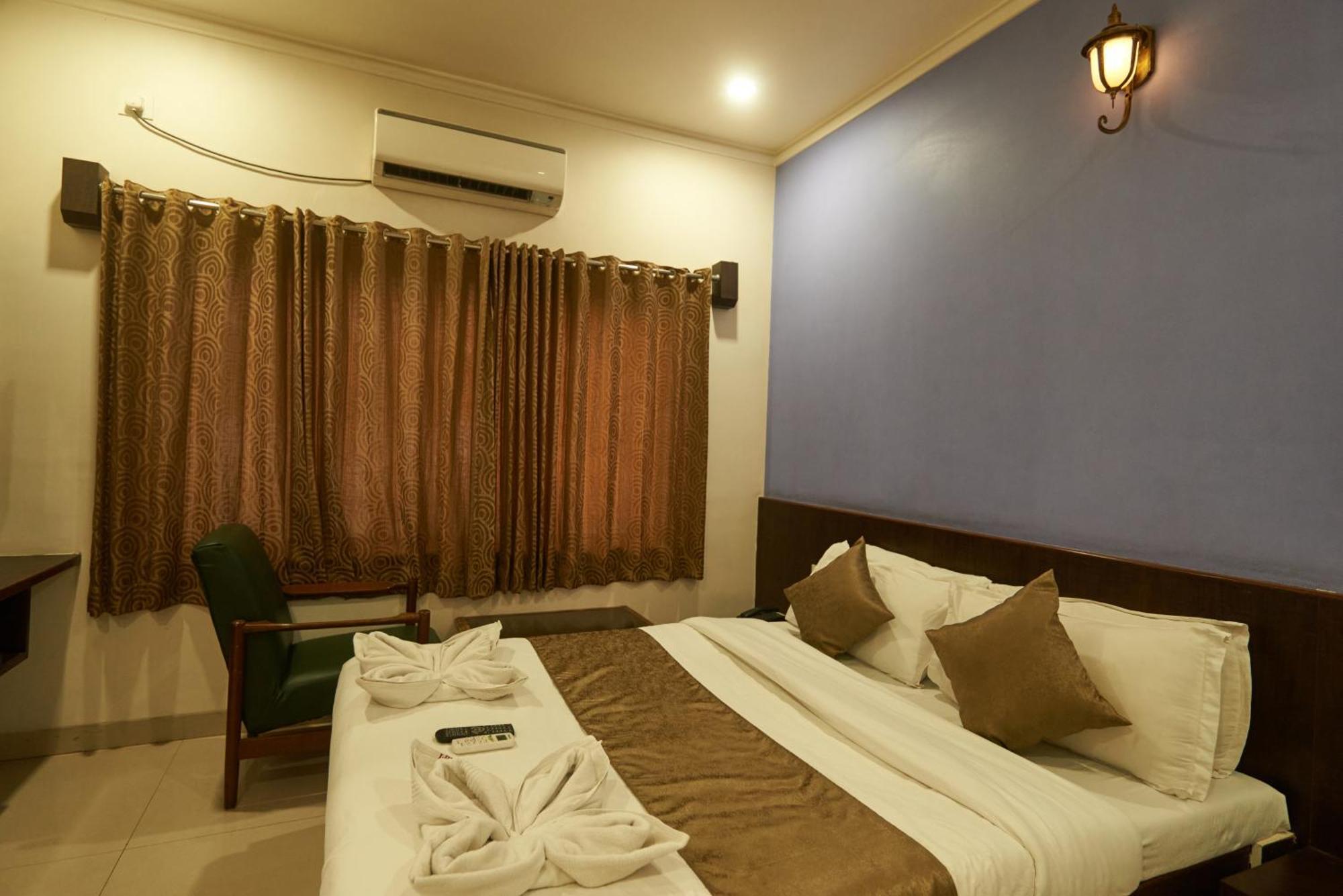 Hotel Pride Inn Shirdi Dış mekan fotoğraf