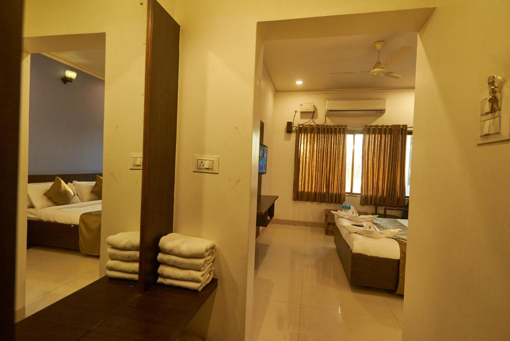 Hotel Pride Inn Shirdi Dış mekan fotoğraf