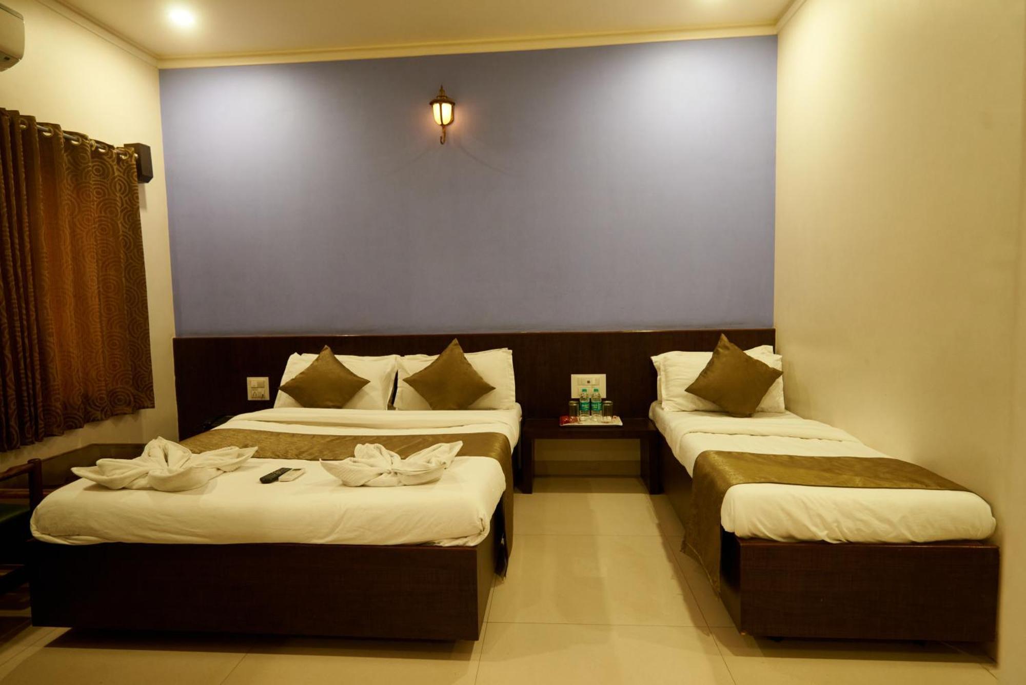 Hotel Pride Inn Shirdi Dış mekan fotoğraf
