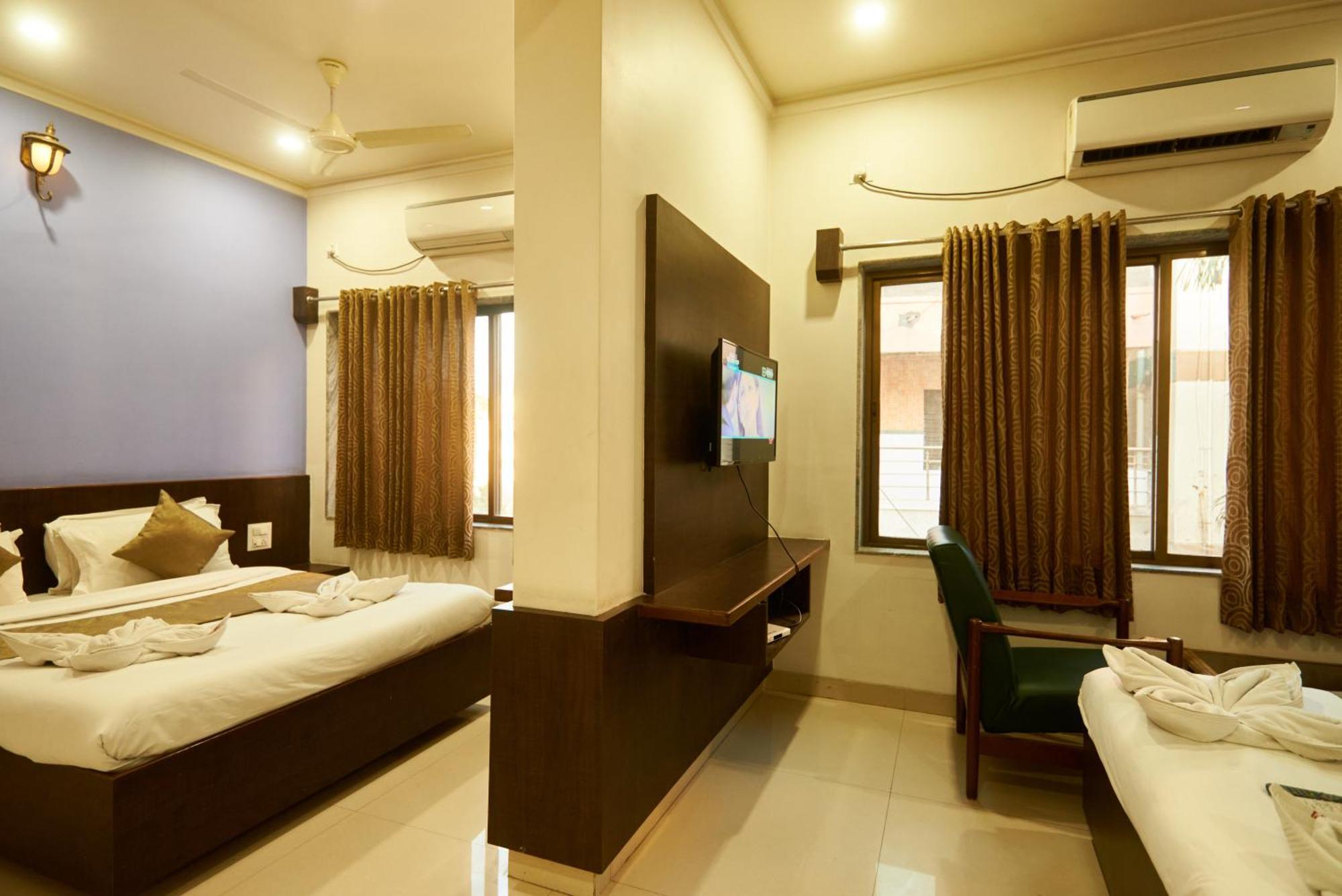 Hotel Pride Inn Shirdi Dış mekan fotoğraf